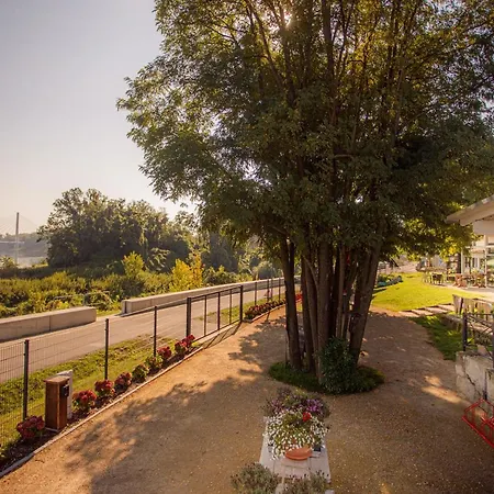 Ξενοδοχείο Weltrad Parkhotel Am Fluss Schönebeck