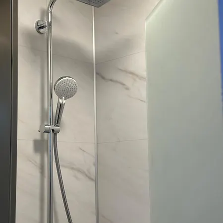 Weltrad Parkhotel Am Fluss Ξενοδοχείο Schönebeck